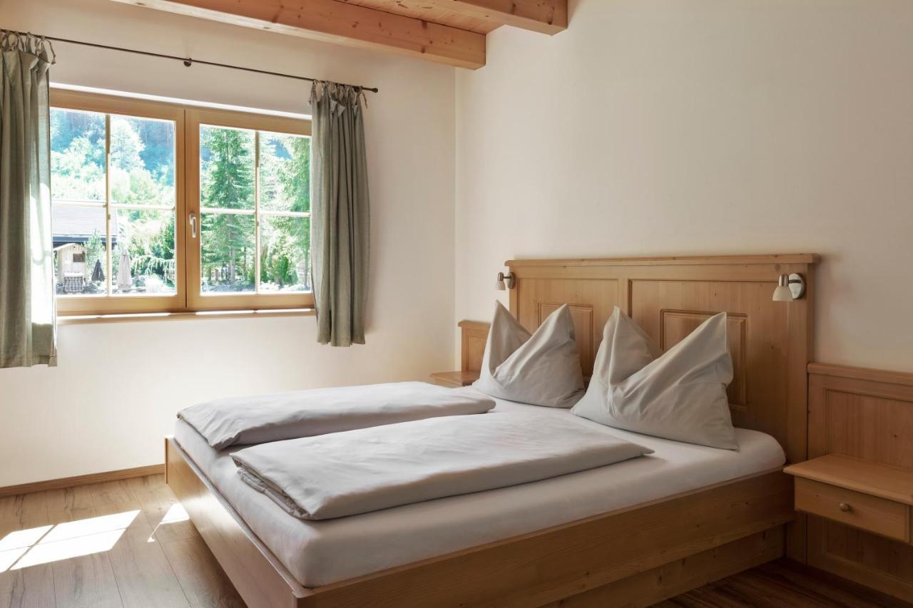 Das Dorf In Der Stadt Schladming Esterno foto